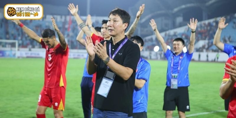 Đội Tuyển Bóng Đá Quốc Gia Việt Nam Với 6 Thời Kỳ Lịch Sử 5 Dưới thời của huấn luyện viên Kim Sang Sik đội tuyển Việt Nam có sự tái thiết